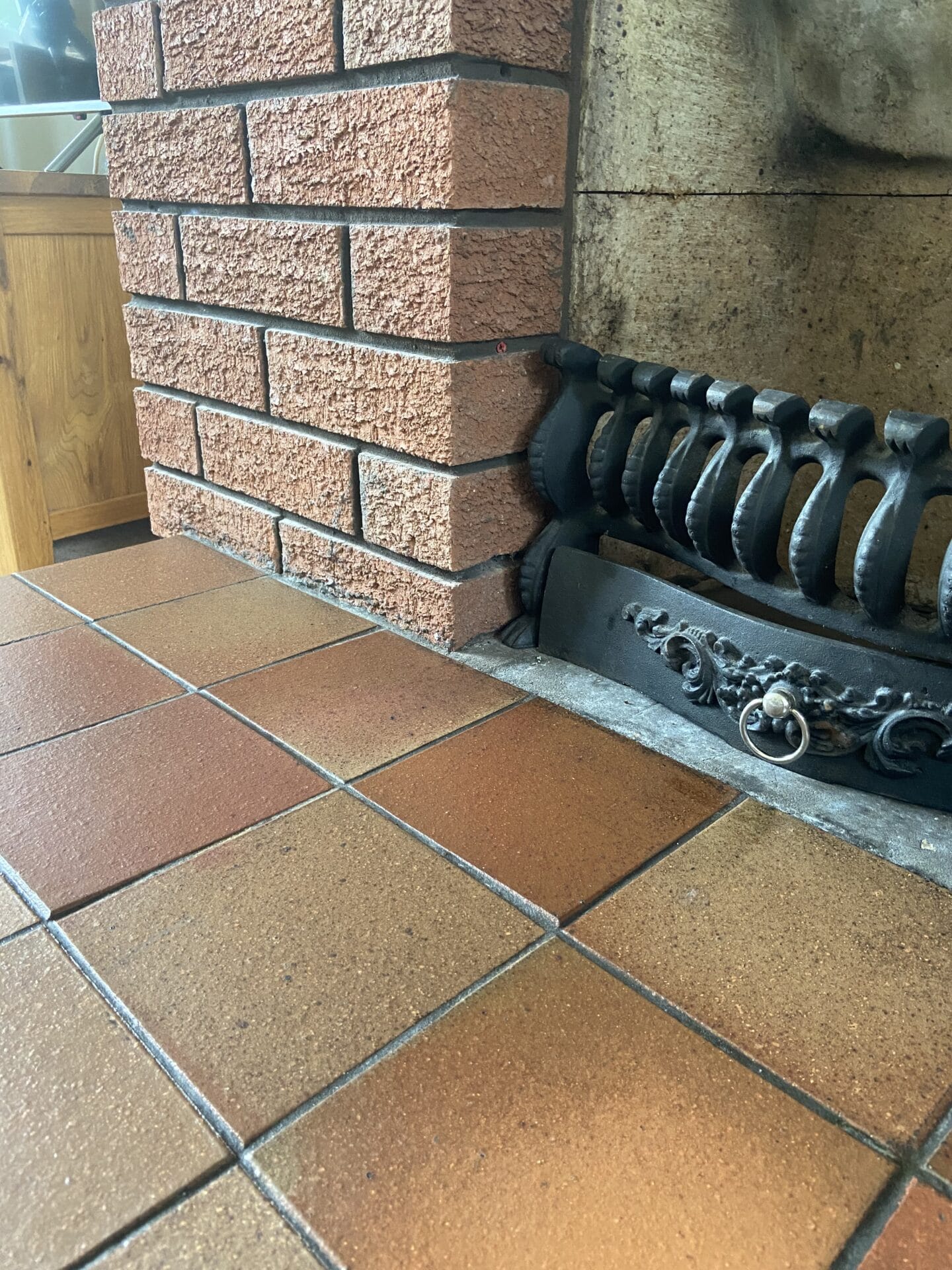 Close up of the brown tiles